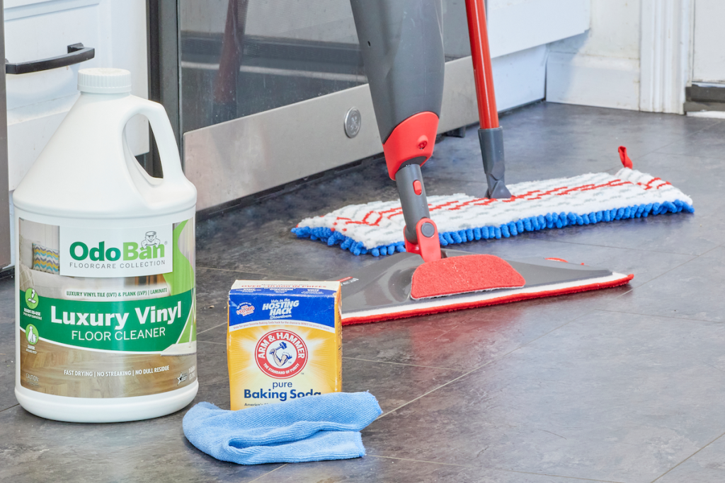 How to Remove Wax from Vinyl Floor